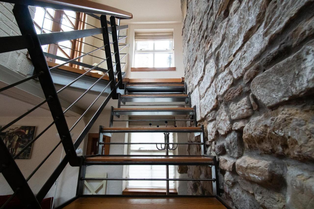 2 Bedroom Characterful Semi-Detached House, Enviably Located With Balcony And Terrace St Andrews Exterior foto
